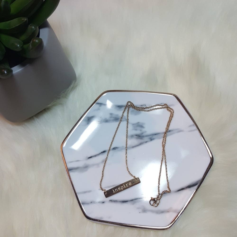 Bar Necklace -Gold color